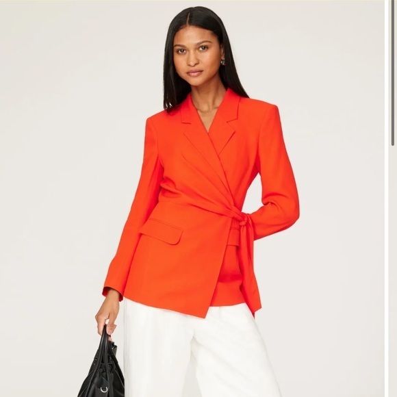 EUC BOSS Jawana Blazer Size 0 $645 retail - Picture 1 of 10